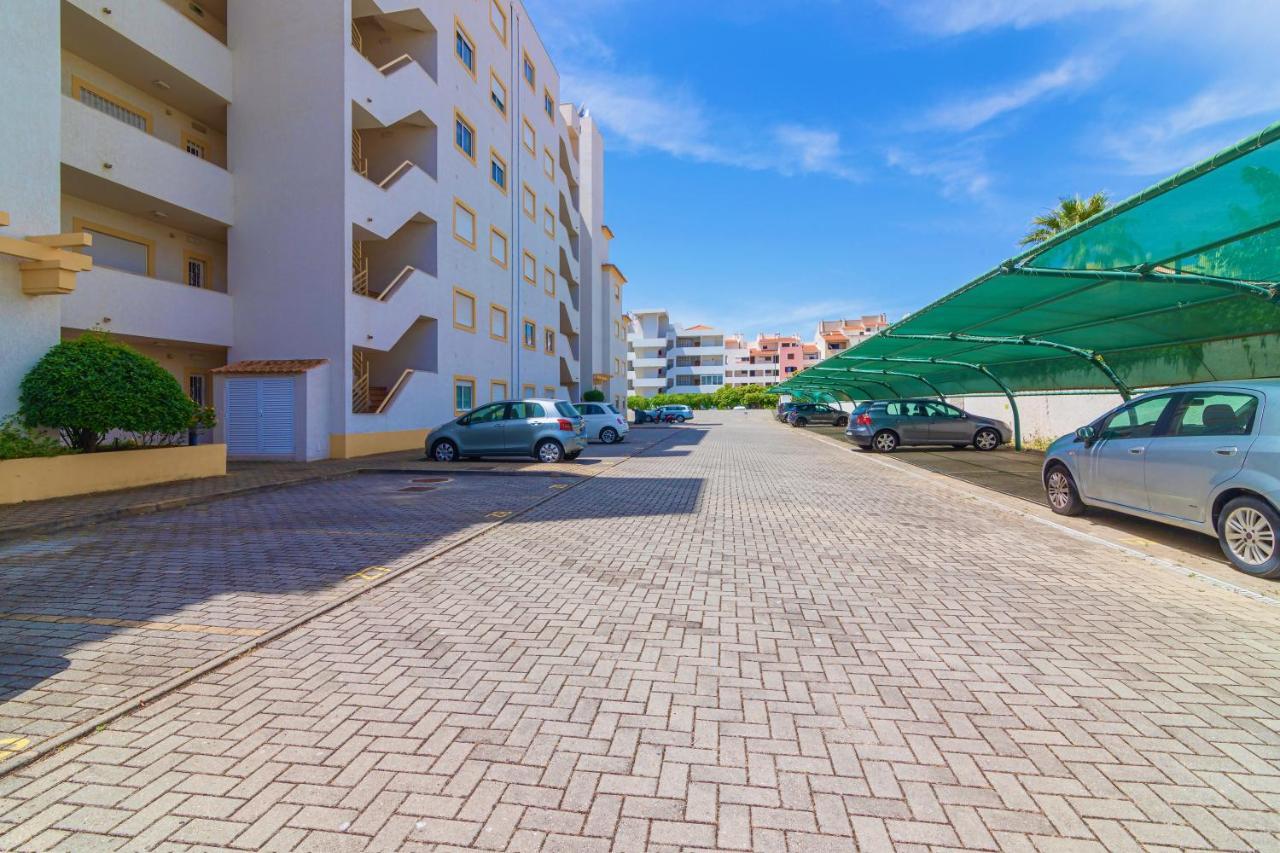 Mar A Vista Apartment Albufeira Exterior photo